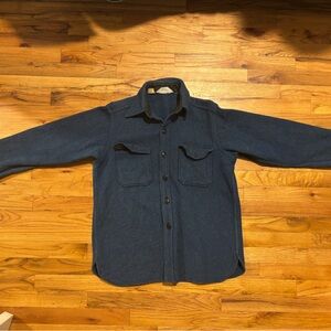 Woolrich men’s vintage blue button up